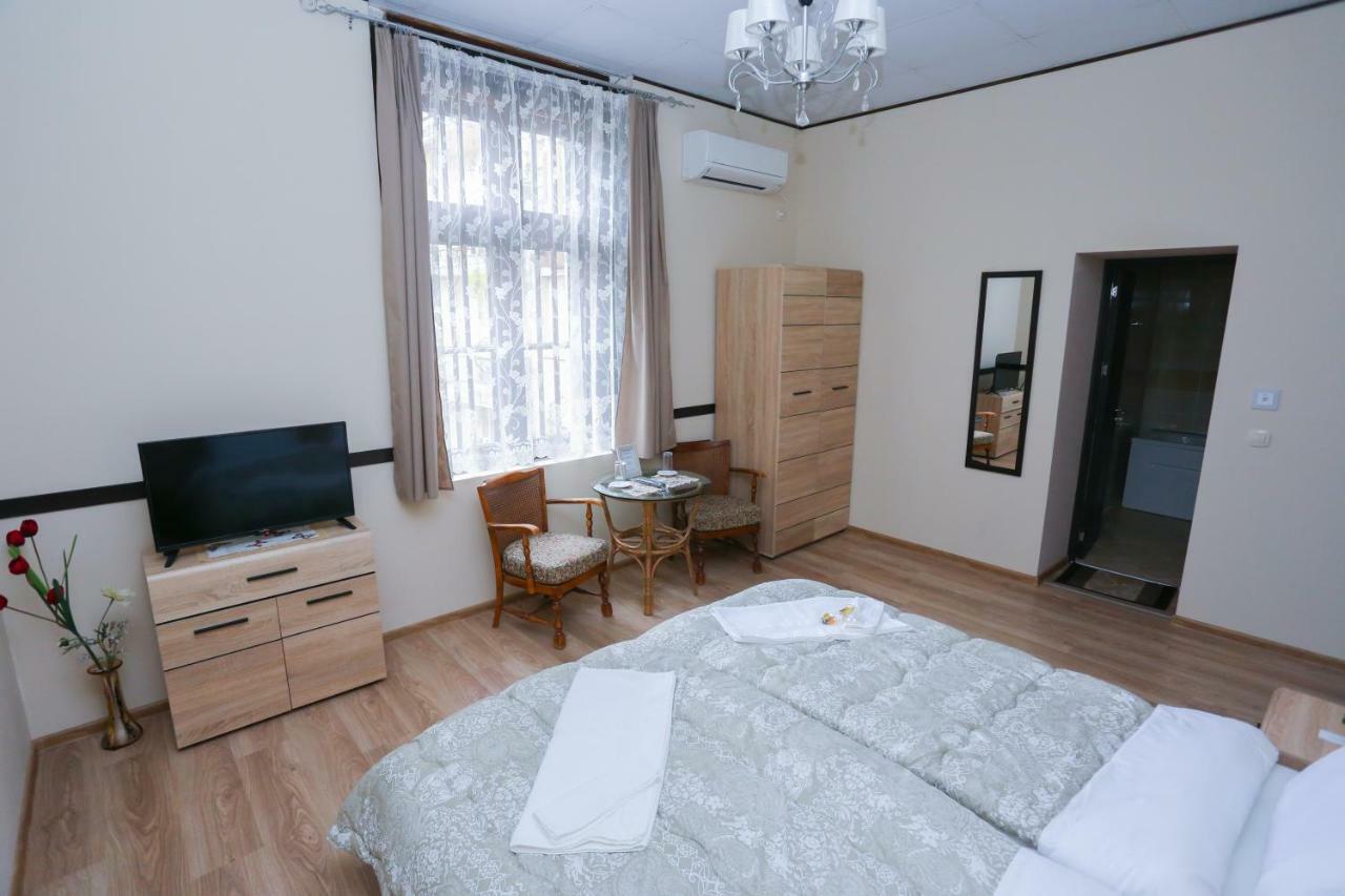Guest House Marrakech Габрово Екстер'єр фото