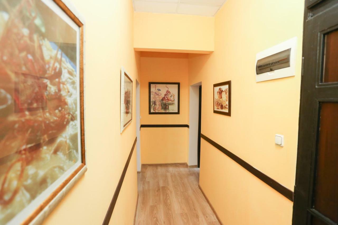 Guest House Marrakech Габрово Екстер'єр фото